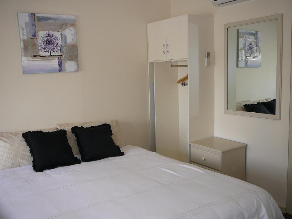 Murray River Motel Суон Хил Екстериор снимка
